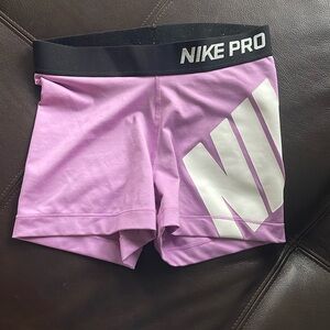 Nike Pro women’s dri-fit biker shorts, lavender, size small